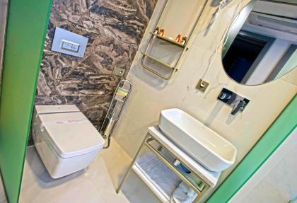 Hotel V Plus Taksim - image 18