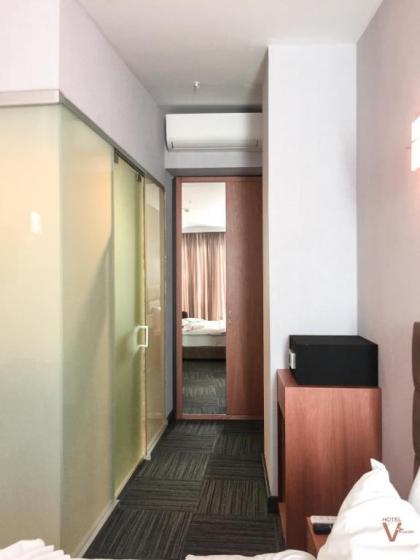 Hotel V Plus Taksim - image 3