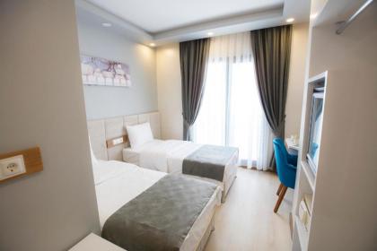 Royal Inci Airport Hotel - image 11
