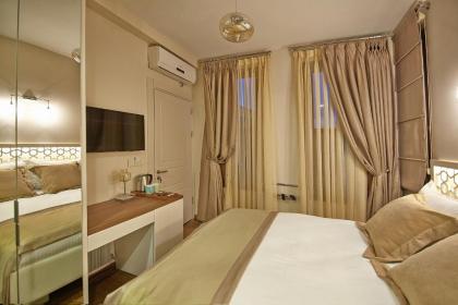 Arart Hotel - image 16