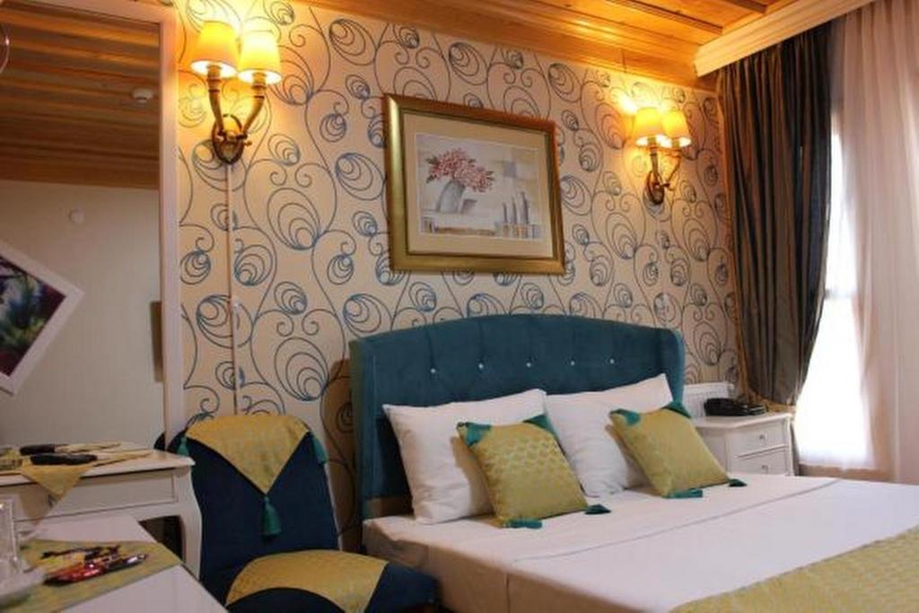 The Trip Hotel - image 2