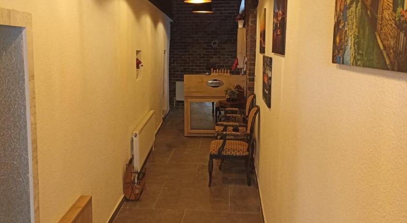 Loren Hotel & Suites - image 3