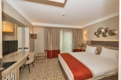 Mare Park Hotel - image 13