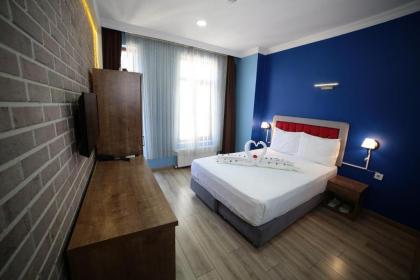 Taksim Park Suites - image 18