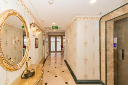 Hotel 1453 - image 4