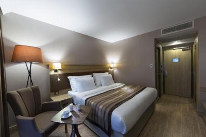 Regard Hotel - image 14