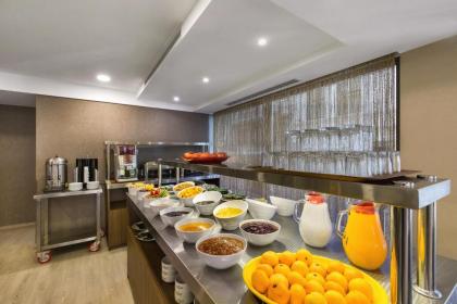 Regard Hotel - image 4