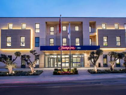Hampton by Hilton Istanbul Zeytinburnu - image 14