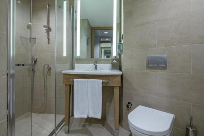 Hampton by Hilton Istanbul Zeytinburnu - image 2