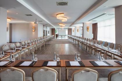 Lionel Hotel Istanbul - image 15