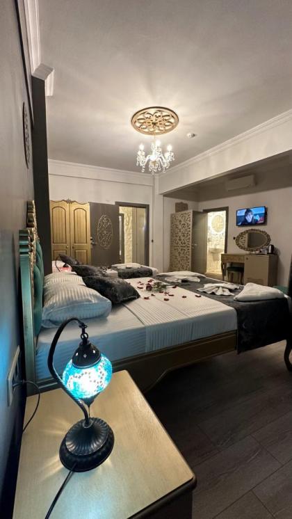 Ethnica Suites - image 11