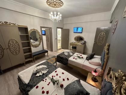 Ethnica Suites - image 8