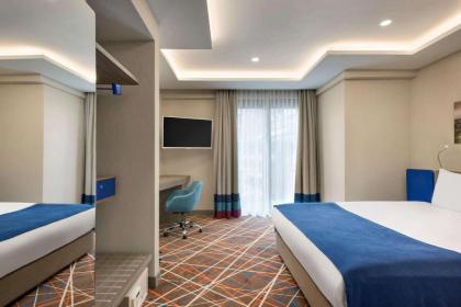 Tryp by Wyndham Istanbul Taksim - image 1