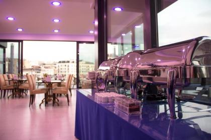 Tryp by Wyndham Istanbul Taksim - image 10