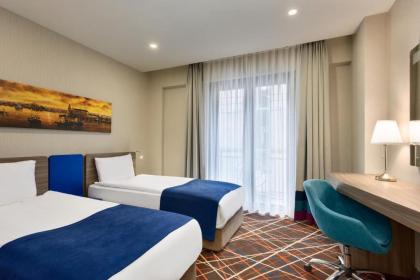 Tryp by Wyndham Istanbul Taksim - image 3