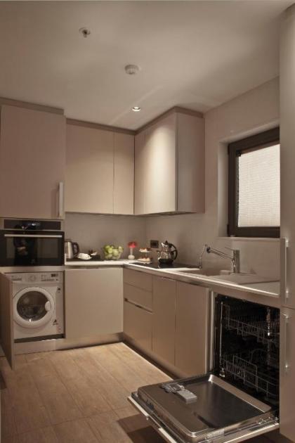 TZL SUITES - image 10