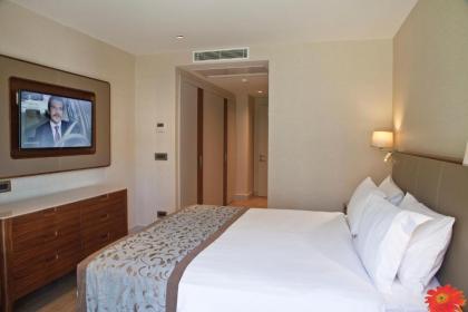 TZL SUITES - image 15