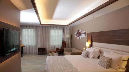 Bricks Hotel Istanbul - image 2