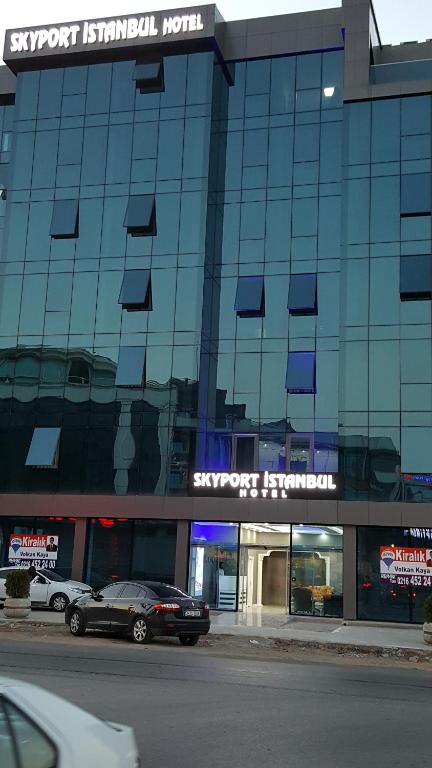 Skyport Istanbul Hotel - image 2