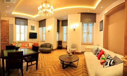 Maroon Residence - image 30