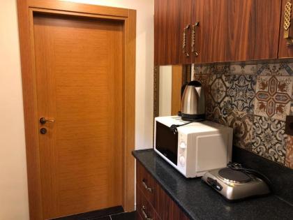 Rose Mansion by Otantik Suites - image 6