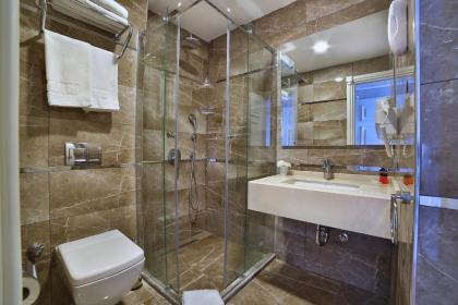 Beethoven Hotel & Suite - image 10