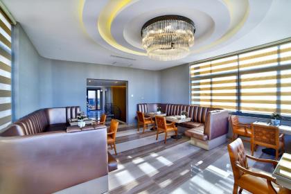 Beethoven Hotel & Suite - image 20