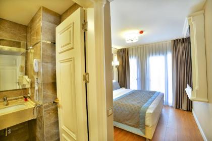 Beethoven Hotel & Suite - image 8