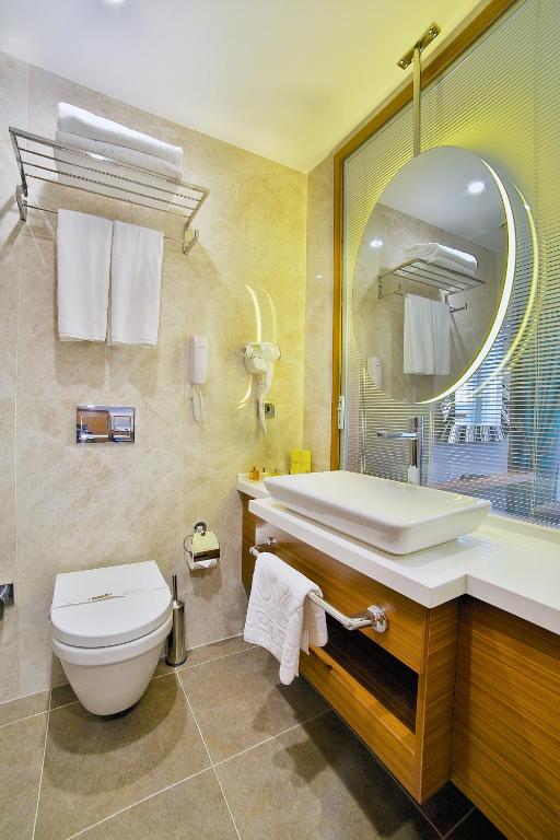Hotel Momento Golden Horn - image 3