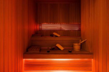 Mari Suites Hotel - image 14