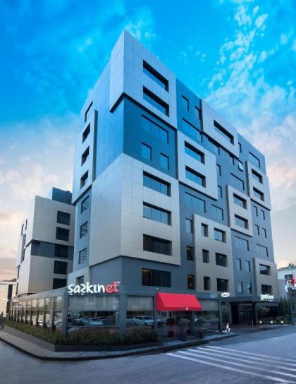 Park Inn by Radisson Istanbul Atasehir - image 1