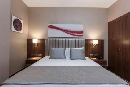 Ramada Istanbul Alibeykoy - image 13