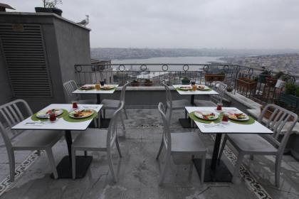 Taksim Terrace Hotel - image 17