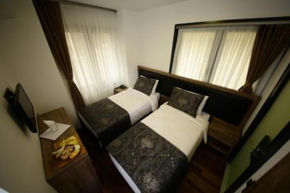 Pandora Hotel - image 2