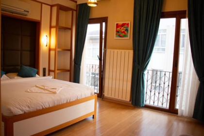 Mezzo Hotel - image 19