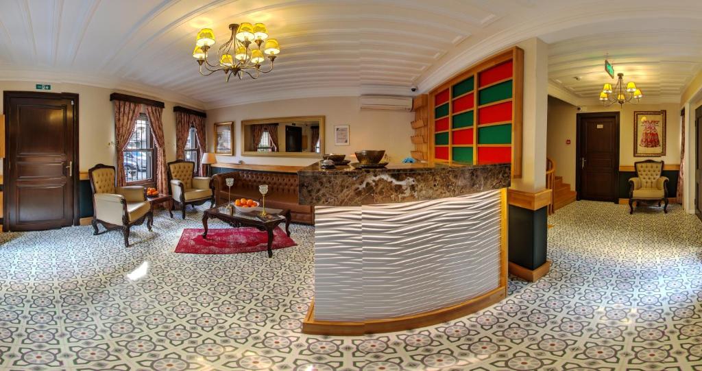 Mezzo Hotel - image 2