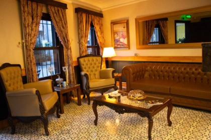 Mezzo Hotel - image 6