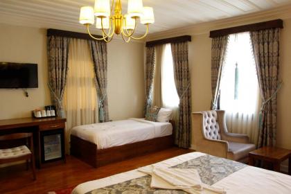 Mezzo Hotel - image 7