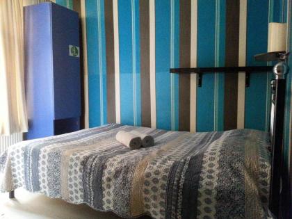 TAXİM HOSTEL - image 18