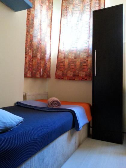 TAXİM HOSTEL - image 25