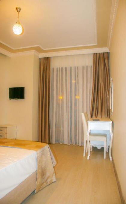 DELUXE NEWPORT HOTEL - image 15