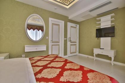 Hotel Queens Land - image 10