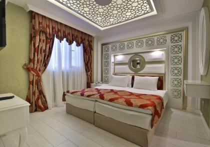 Hotel Queens Land - image 12
