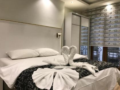 Dolce Vita Suite Hotel - image 19