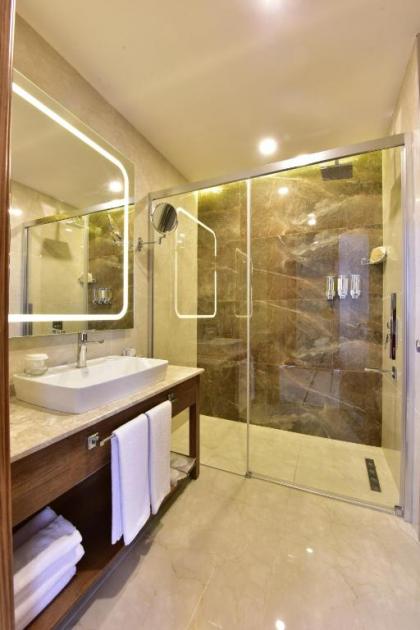Vespia Hotel - image 16