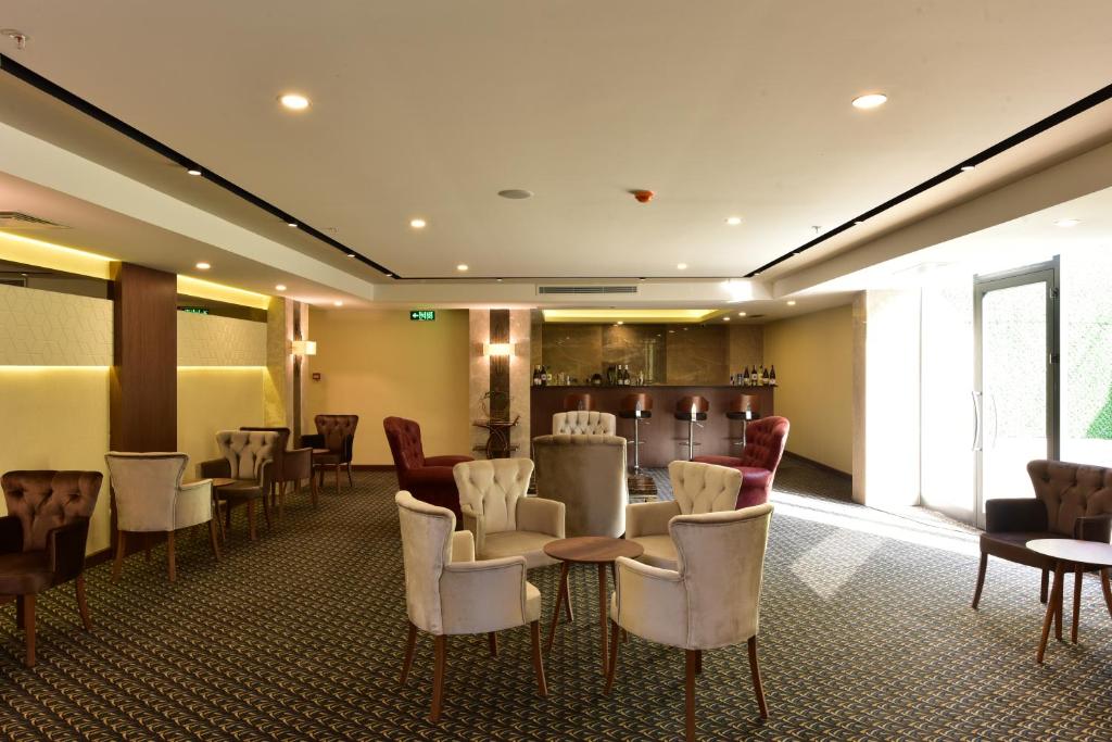Vespia Hotel - image 4