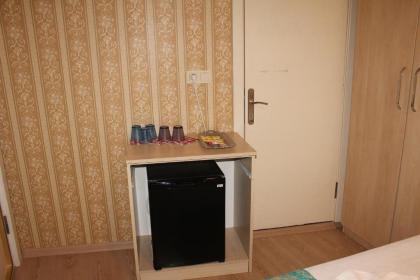 Omega Inn - image 13