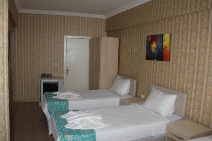 Omega Inn - image 15