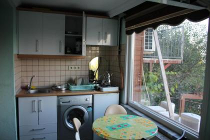 Happy Suite Boutique Hotel - image 14
