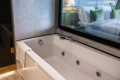 The Wings Hotel Istanbul - image 6
